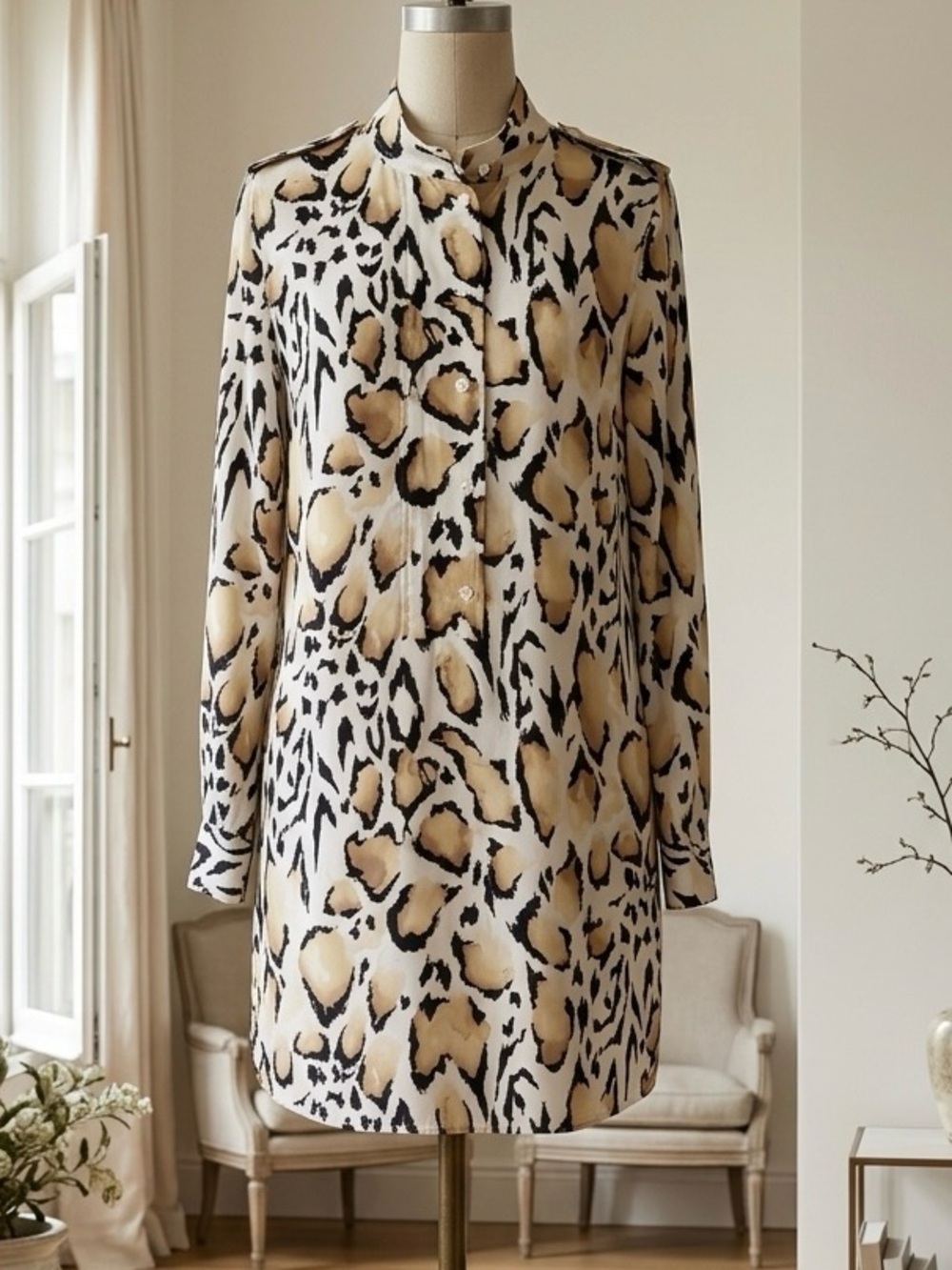 Equipment| Luxurious 100% Silk Animal Print Long Sleeve Beige & Black Dress Sz S